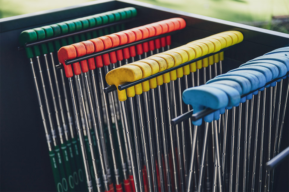 colourful mini golf putters melbourne